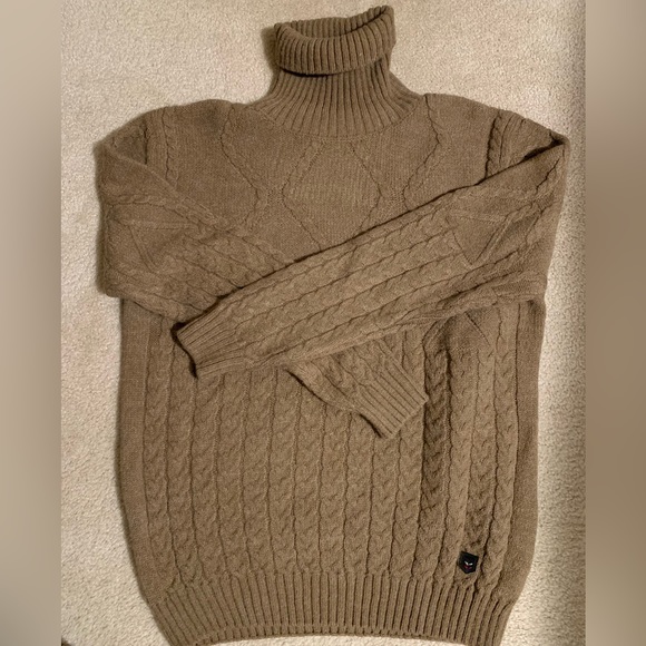 Moda Crise Cable Knit Turtleneck Sweater Size XL. - Picture 6 of 7